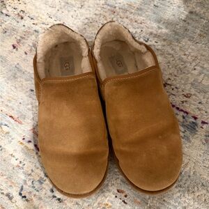 UGG Men's Brown Suede Slip-On Loafers size 11
